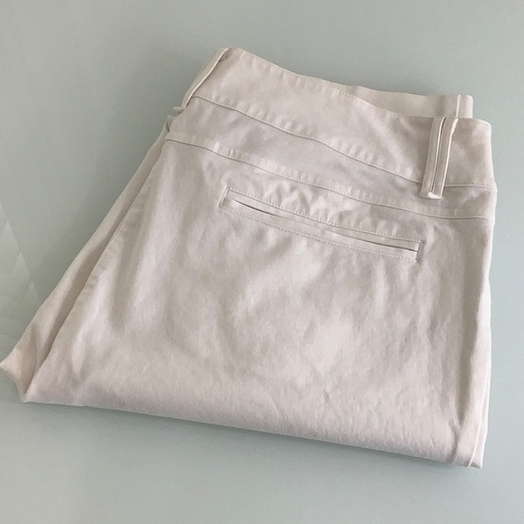 Eileen Fisher flat front Riko white high waisted pants size 8 EUC - Picture 10 of 11